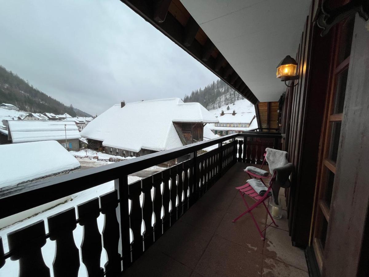 Galeriewohnung In Menzenschwand-Hinterdorf Exteriör bild